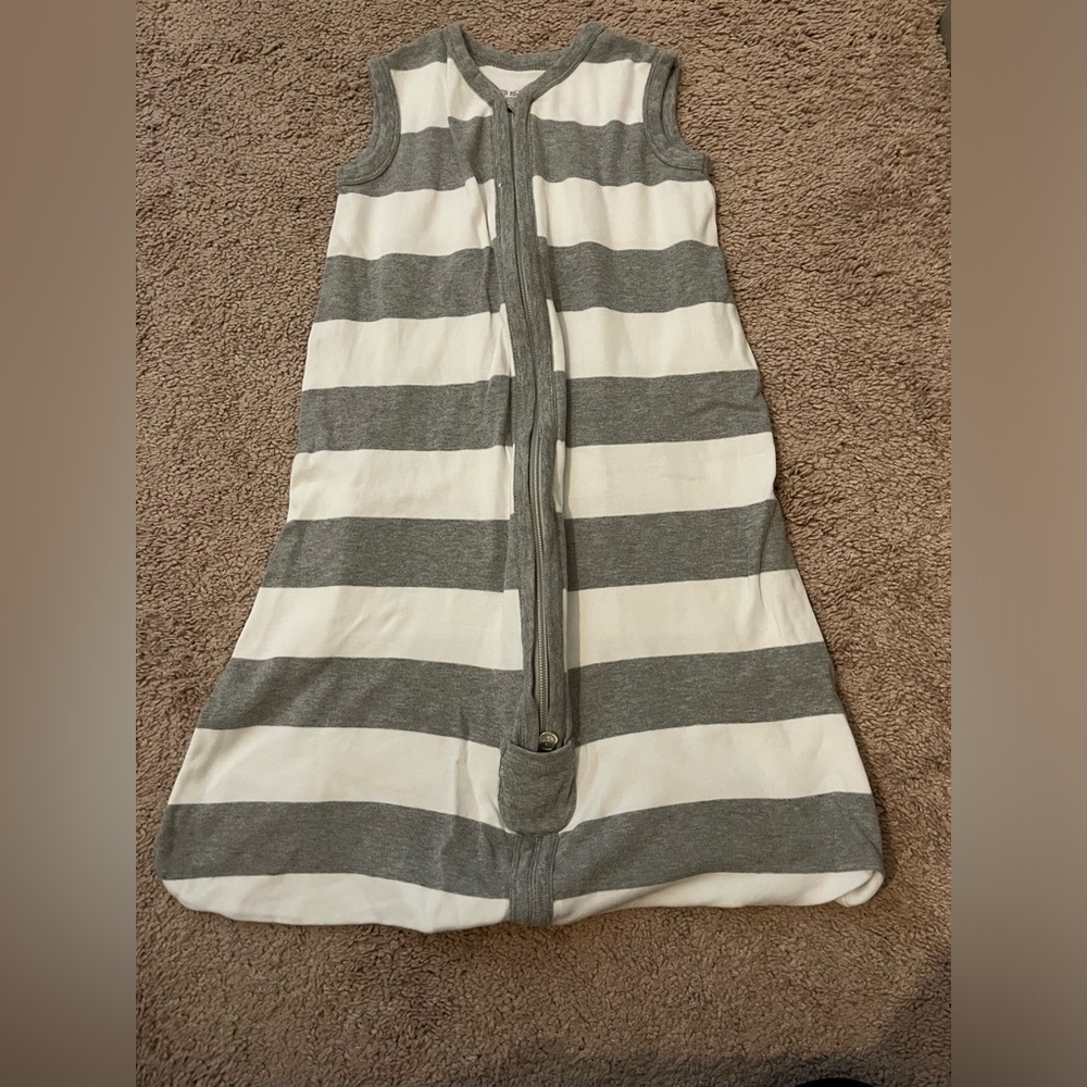 Burt’s Bees sleep sack Size small